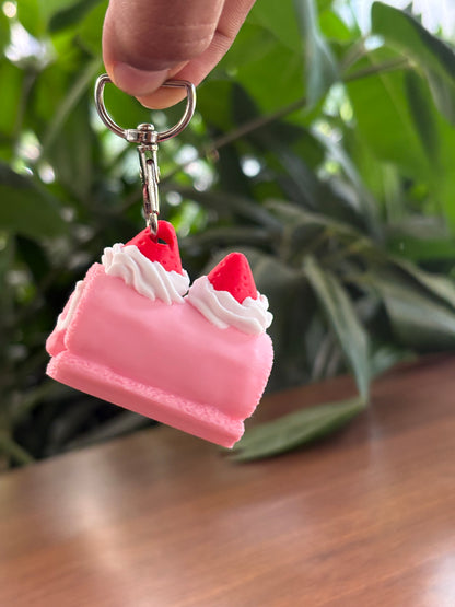 Strawberry Swiss Roll Clicker